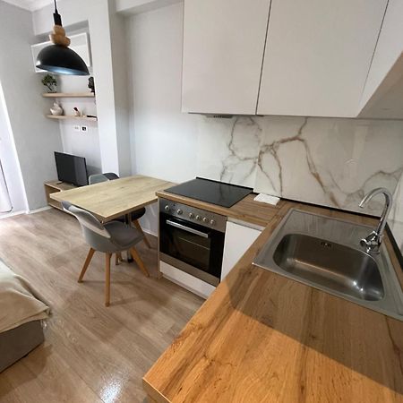 Tirana Sunshine Apartment Экстерьер фото